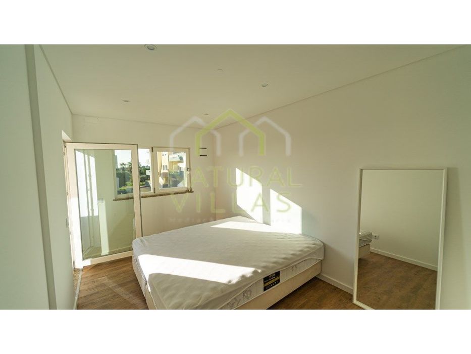 Apartamento T3 com Vista Ria Formosa, Montenegro