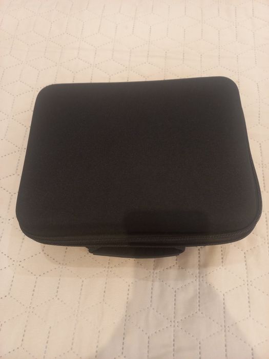 Ручний масажер пістолет