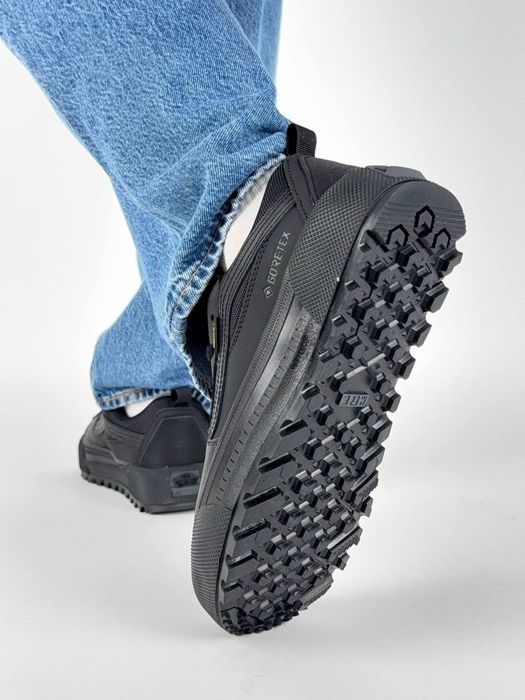 Чоловічі кросівки Vans Old Skool MTE-1 GTX All Black
