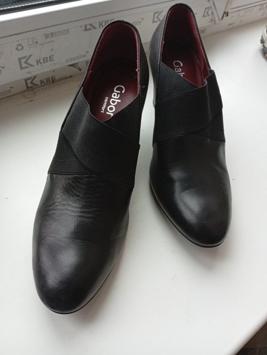 Шкіряні туфлі Gabor 39 нові