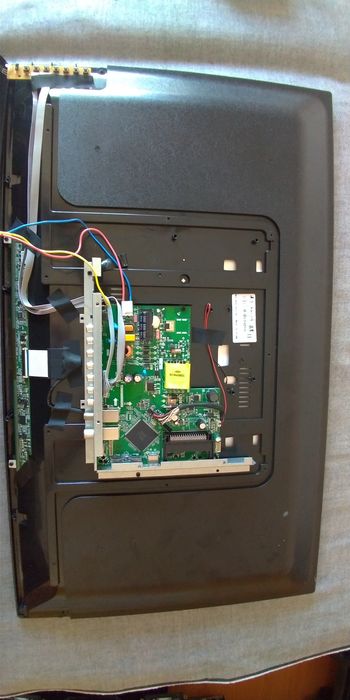 Led TV Microvision 32hd00v18-a ecrã partido