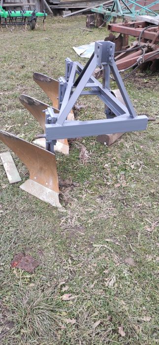 Продам плуг 3 на 30