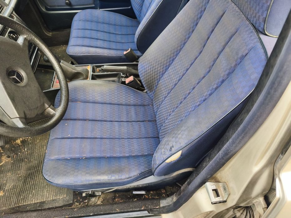 Vendo Mercedes 190d de 1984