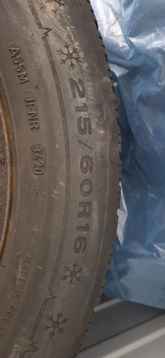 Koła zimowe 120x5  215/60R16 Dunlop