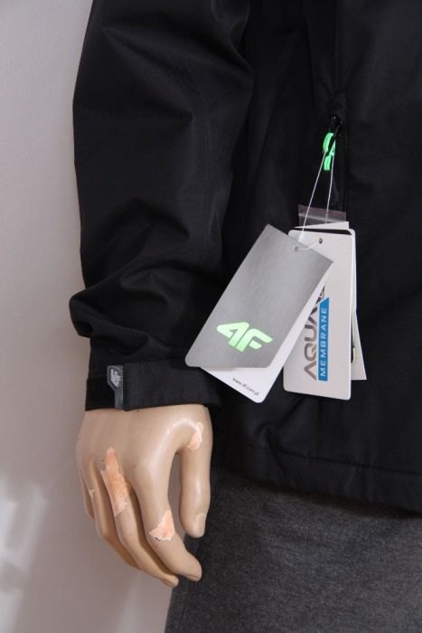 Męska kurtka wiosenno letnia 4F rozmiar S, M, XXL nowa!!