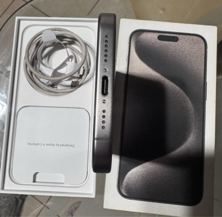 Продам iphone 15 pro max 512gb