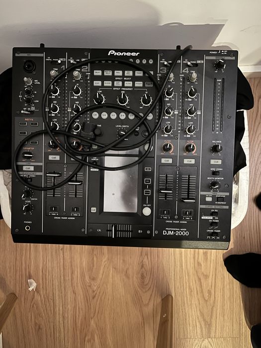 Pioneer Djm 2000
