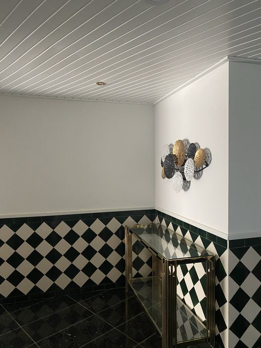 Apartamento T3  zona Ribeirinha  Baixa Banheira Frente as piscinas municipais , com AR Condicionado e todo mobilado e com cozinha totalmente equipada