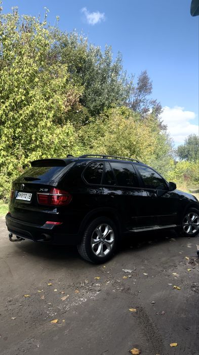 BMW x5 2012  року