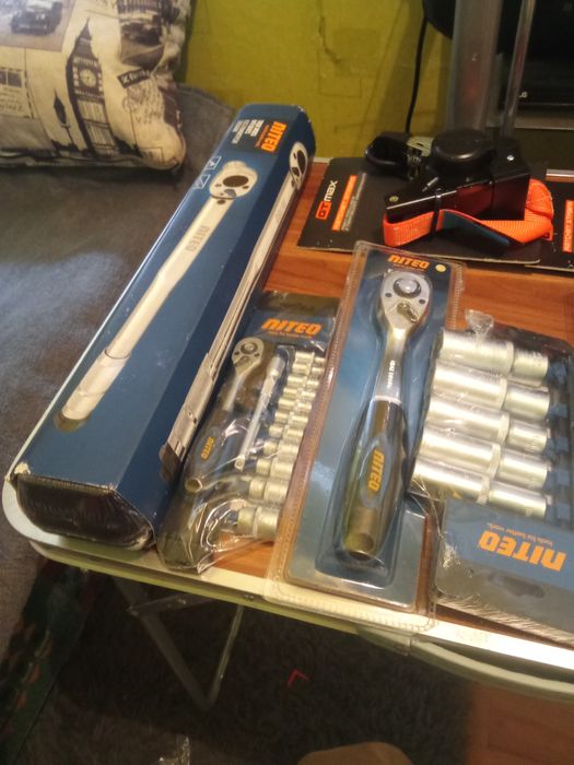 Narzędzia niteo sprzedam