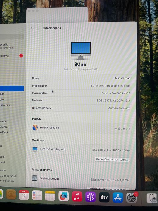 iMac 2019 4K 6 Core Sequoia em caixa com teclado e rato magic apple