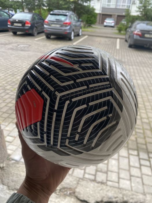 Футбольний мяч Nike original!