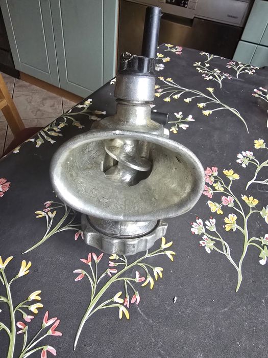 Masztnka do mielenia miesa prl