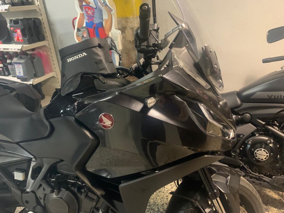 Honda NT 1100 de 2023 em Optimo estado