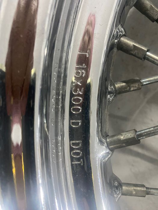 Harley Davidson jogo de jantes originais 16x300 Softail