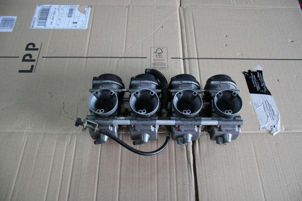 SUZUKI GSXF 600 98–06 Gaźnik Gaźniki Przepustnice ORYGINAŁ Jajko