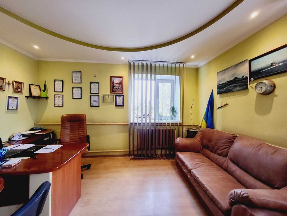 Продам майновий комплекс (9842)