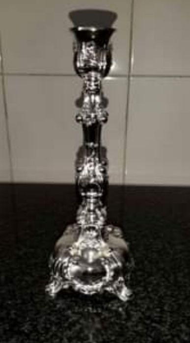 Castiçal Vintage prateado pequeno 17 cms novo em estado impecável