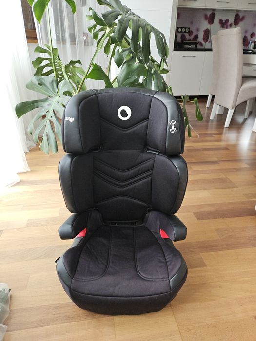 Fotelik samochodowy 15-36kg Lionelo Hugo