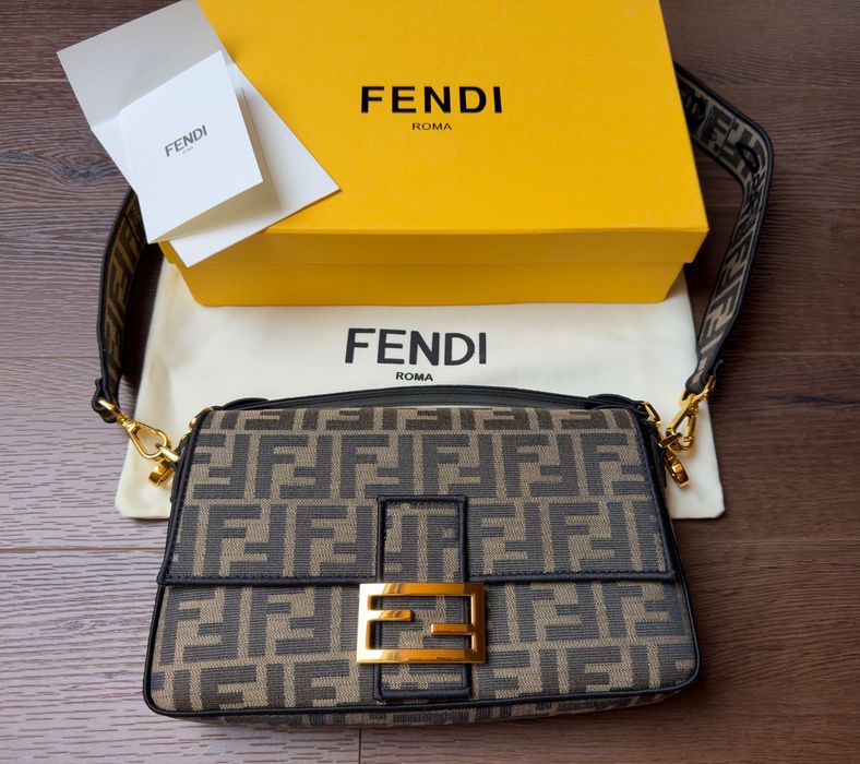 Torebka Fendi Na ramię Listonoszka zestaw prezentowy