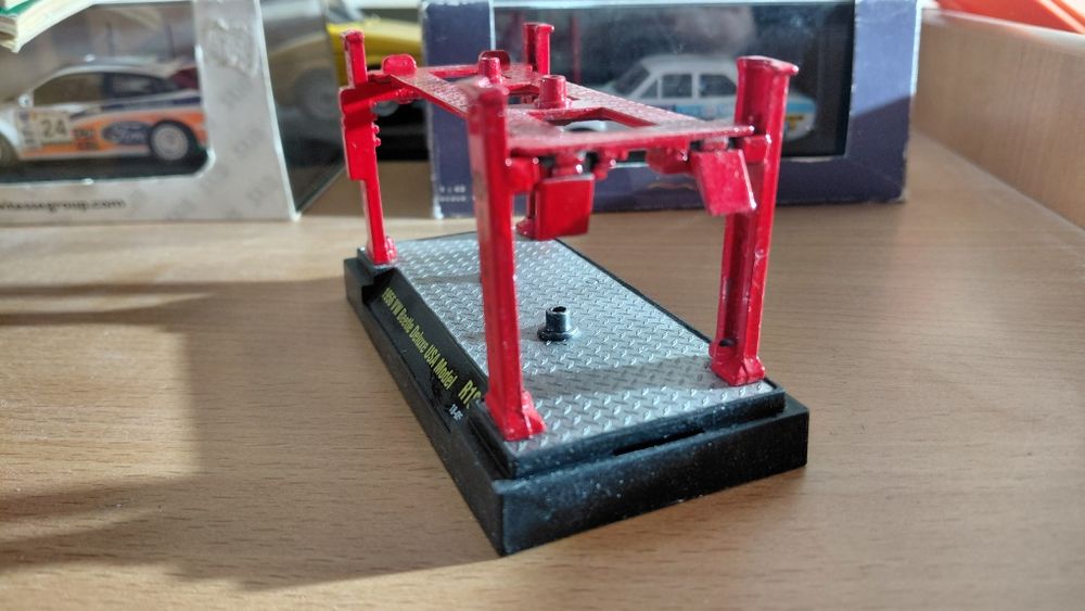 Miniatura na escala 1.64