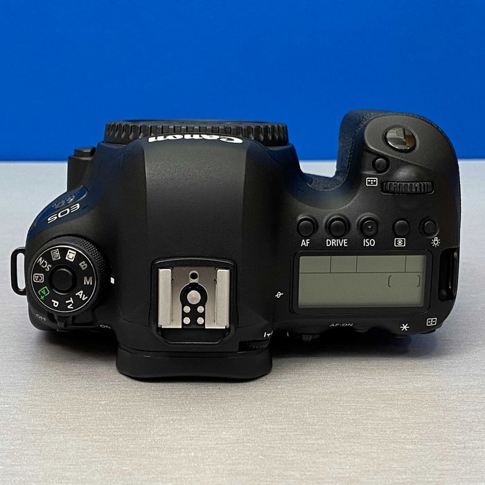 Canon EOS 6D Mark II (Corpo) - 26.2MP