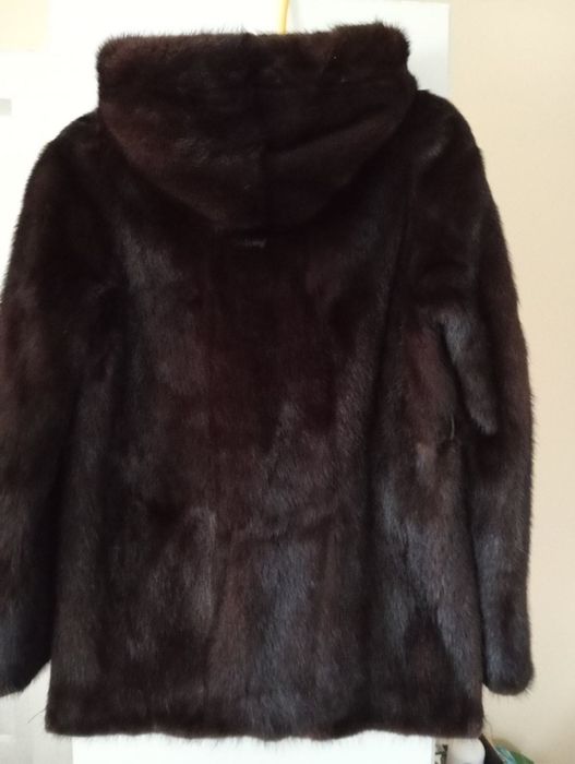 Норкова шуба  натуральне хутро