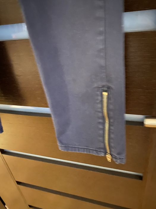 Spodnie damskie granatowe Tommy Hilfiger rozm4
