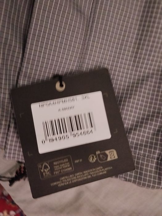 Kurtką  męska Napapijri a Makay xxxl  gratis rozmiar  L