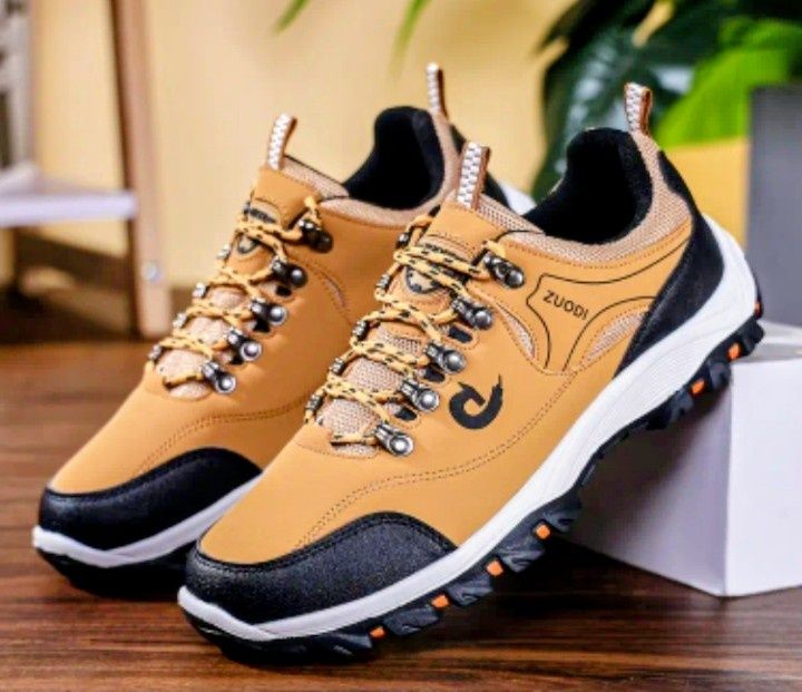 Кроссовки Zuodi 43-44 размеры, стелька 28.5-29.5см.