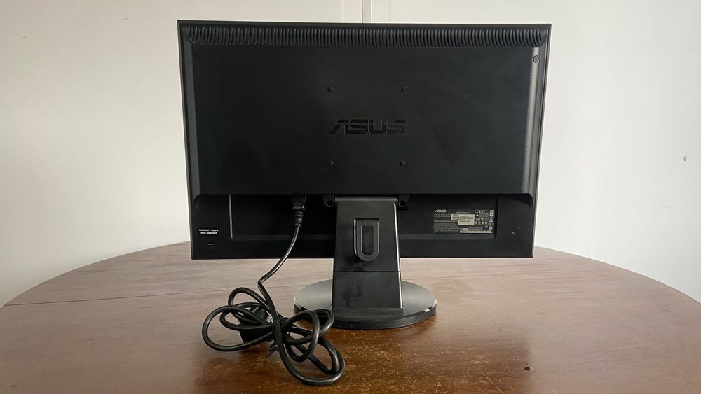 Monitor Asus 22”