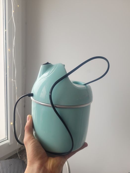 Piękna maszyna do kręcenia lodów