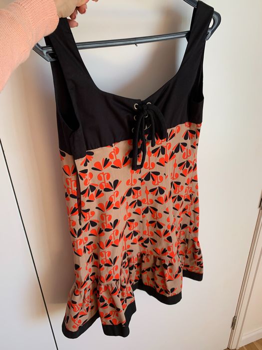 Vestido muito fora do vulgar