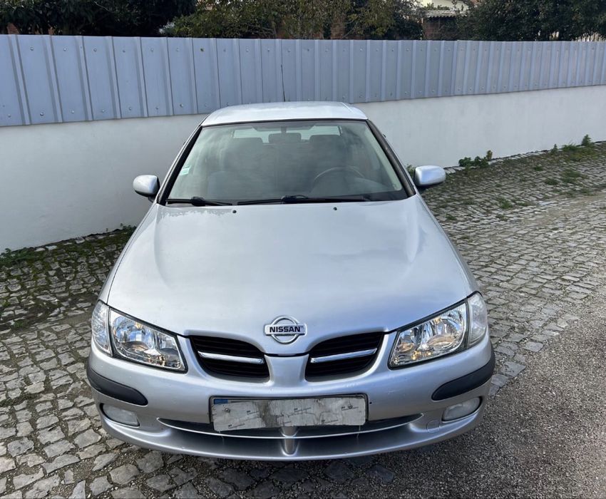 Nissan Almera 1.6 Confort de 2001/03 foto 2
