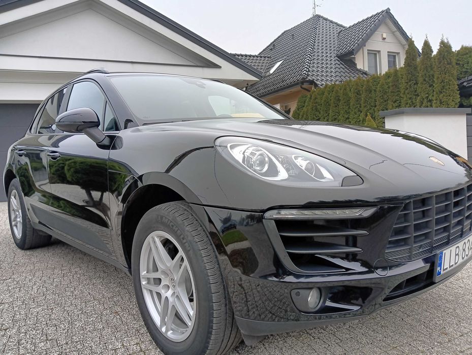 Porsche Macan Shadow Line
