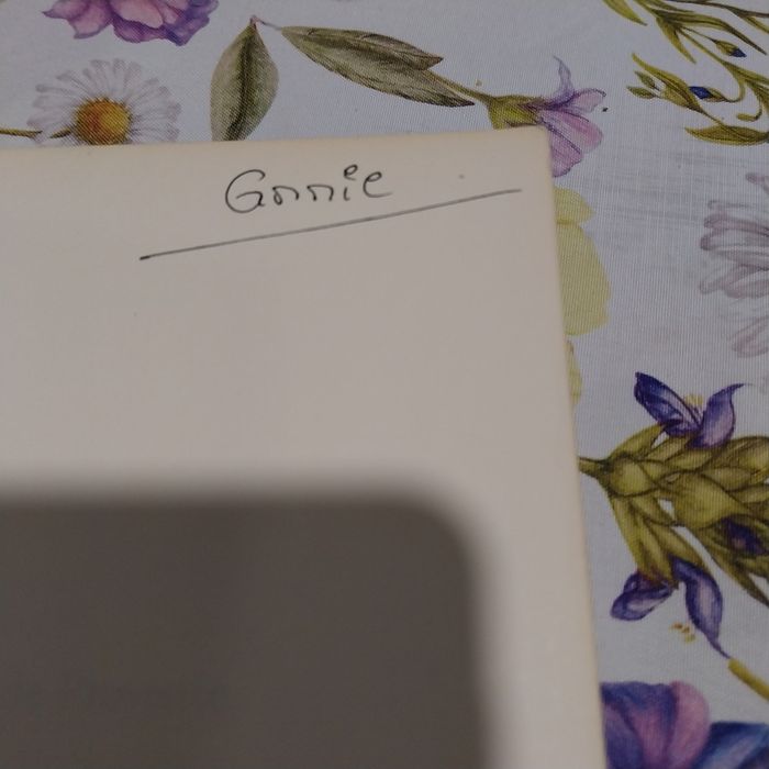 Les demoiselles de Provence. Portes incluídos.