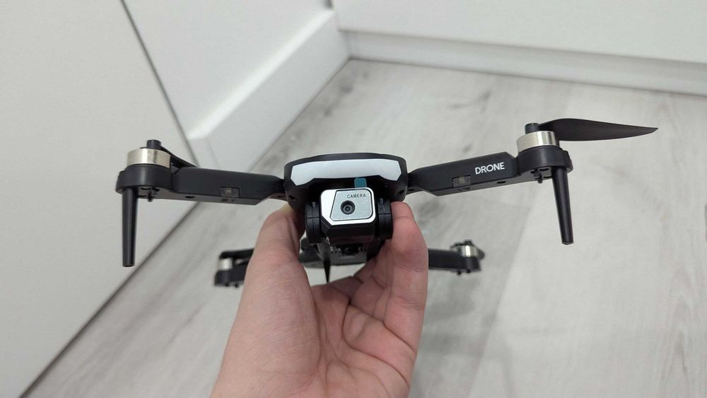 Дрон з камерою B15 4K дрон з камерою, складаний квадрокоптер Wipkviey