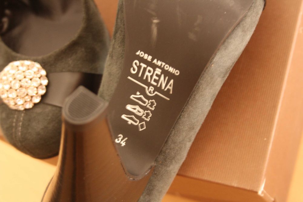 Sapatos Strena 34 Novos