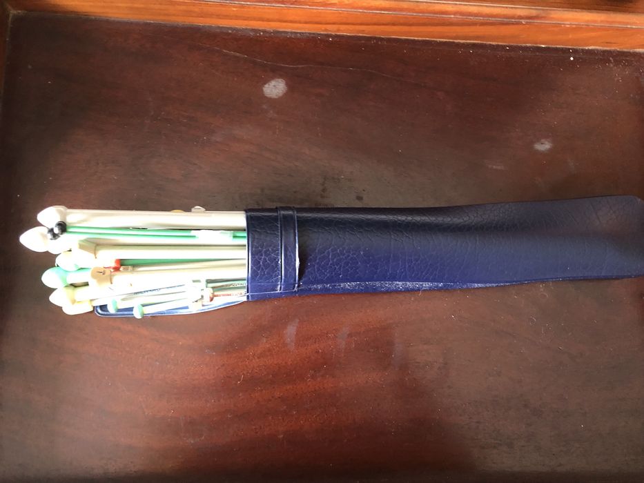 Agulhas de tricô e de croché