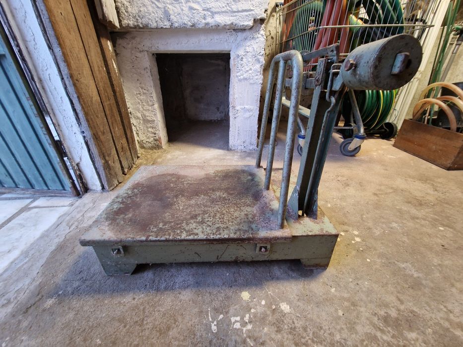Balança Industrial / Comercial - 150kg (Vintage) - A funcionar