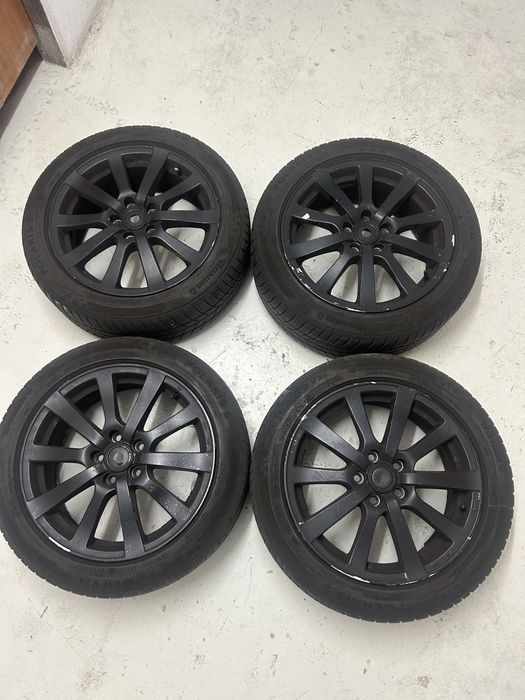 Pneus semi novos