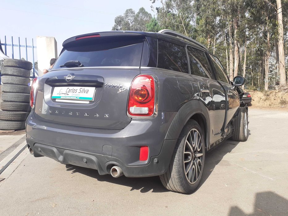 MINI COUNTRYMAN (F60) - SALVADO