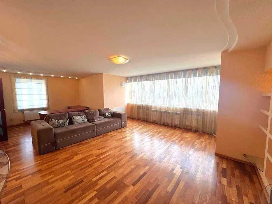 пр Берестейський 103, простора 4к, м Житомирська,Святошино