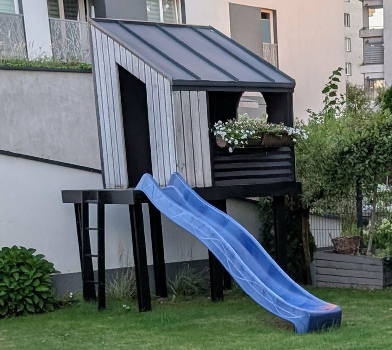 Domek dla dzieci 1,45x2,4x3m