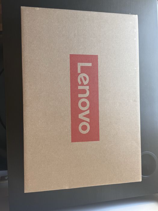 Computador Lenovo Slim 3 Series