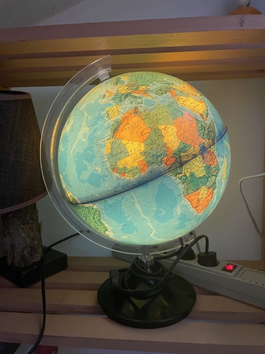 Candeeiro Globo Iluminado