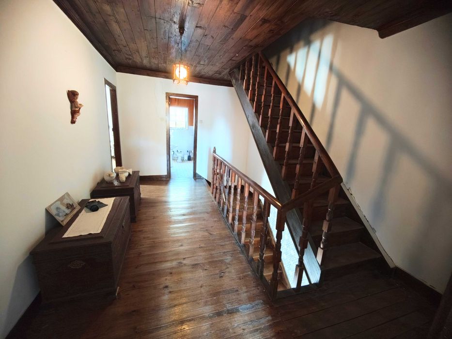 Vende-se vivenda em Trancoso próxima do centro histórico