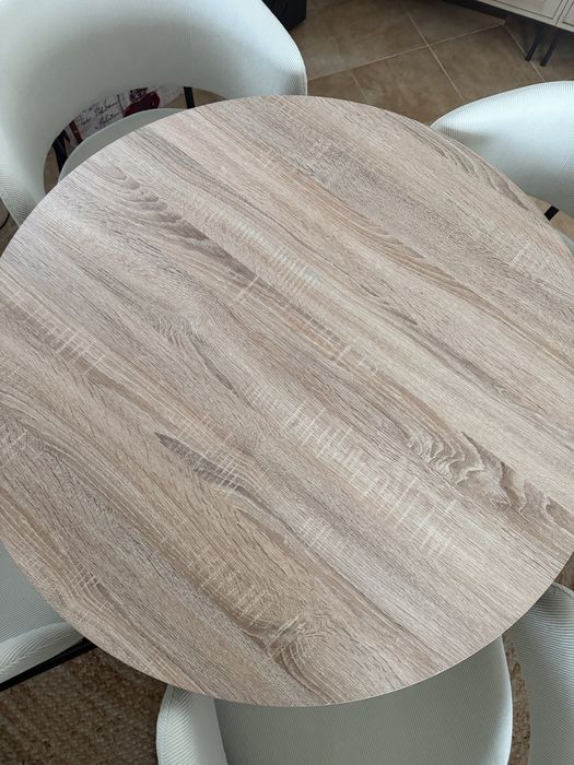 Mesa de jantar redonda