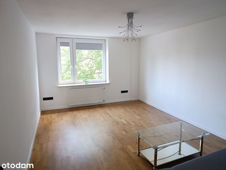 Mieszkanie w centrum po generalnym remoncie! Oddzielna kuchnia