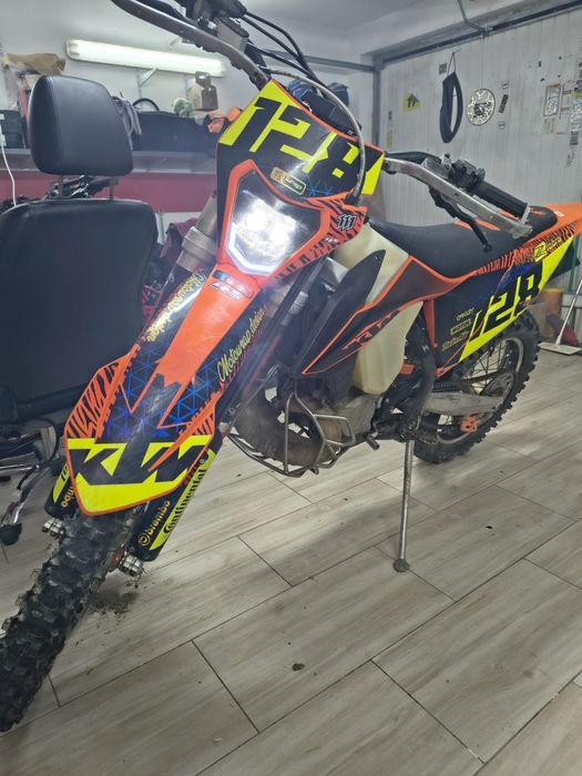 KTM